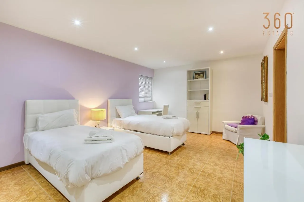 Beautiful, Spacious 3Br Home With Beautiful Views By 360 Estates ビルグ マルタ