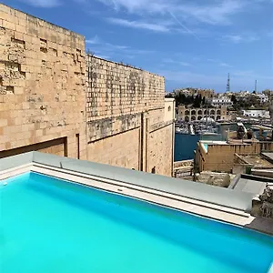 Homestay 6, Birgu